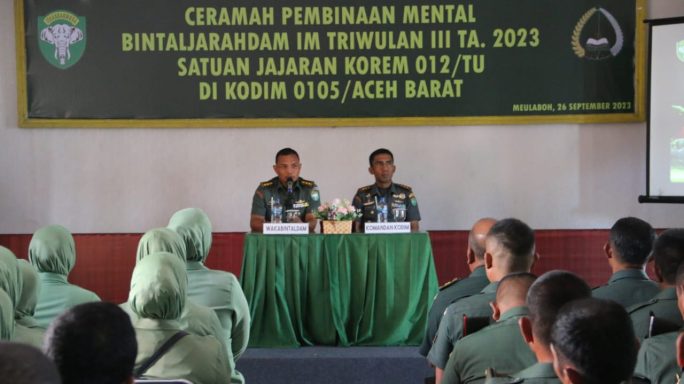 Dandim 0105/Abar Bersama Wakabintaljarahdam IM Buka Acara Penyuluhan Pembinaan Mental Bagi Prajurit Dan Persit