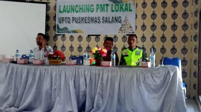 Bentuk Sinergitas, Babinsa Koramil 04/Salang Hadiri Acara Launching PMT Lokal Ibu Hamil Dan Balita
