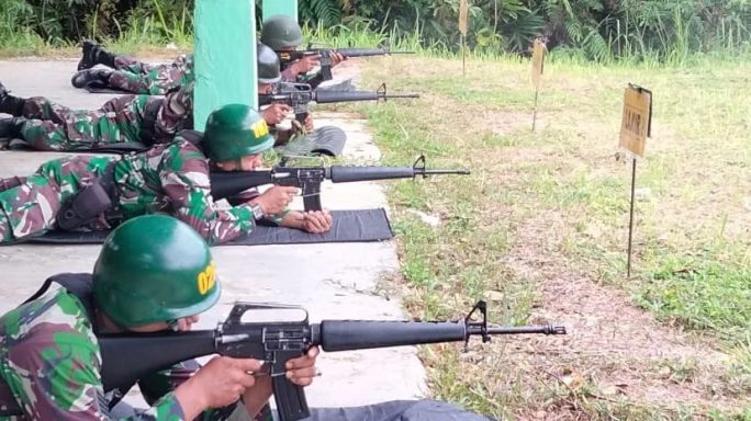 Kodim 0109/Aceh Singkil Laksanakan Latihan Menembak Senjata Laras Panjang Triwulan III