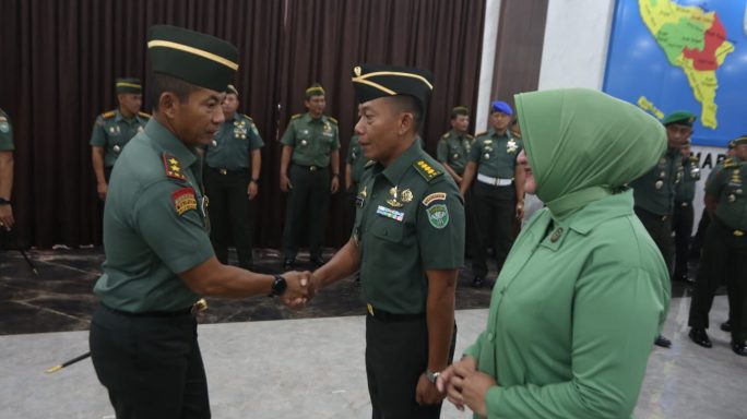 Pangdam IM Pimpin Upacara Kenaikan Pangkat Pemen Kodam IM.