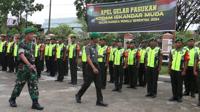 Dandim 0105/Abar Pimpin Apel Gelar Pasukan Dalam Rangka Pengamanan Menghadapi Pemilu 2024