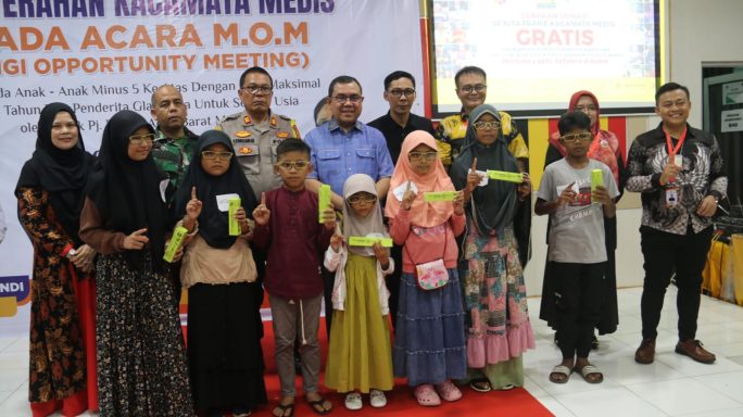 Hadiri Acara Donasi Kacamata Medis MGI, Pasi Pers Kodim 0105/Abar : Mata Adalah Panca Indera Dan Jendela Dunia Jagalah Sejak Dini