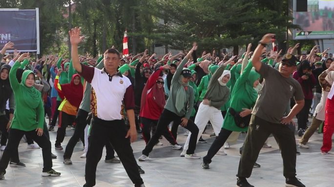 HUT TNI Ke -78, Kodim 0104/Atim Gelar Olahraga Bersama