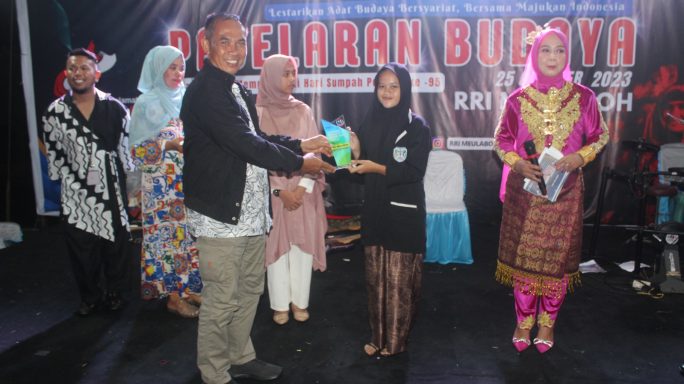 Danrem012/TU : Pagelaran Budaya Motivasi Kreativitas Generasi Muda Dalam Seni Budaya