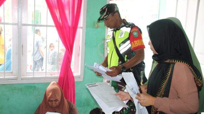 Wujud Kepedulian Kesehatan Balita Babinsa Dampingi Kegiatan Posyandu