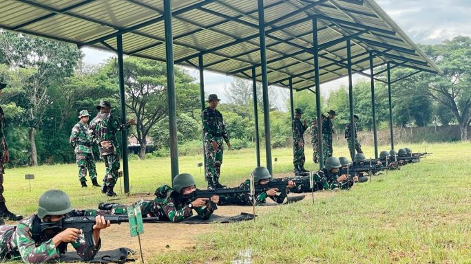 Rindam Iskandar Muda Melaksanakan Latihan Menembak Senjata Ringan (LATBAKJATRI) TW IV TA. 2023.