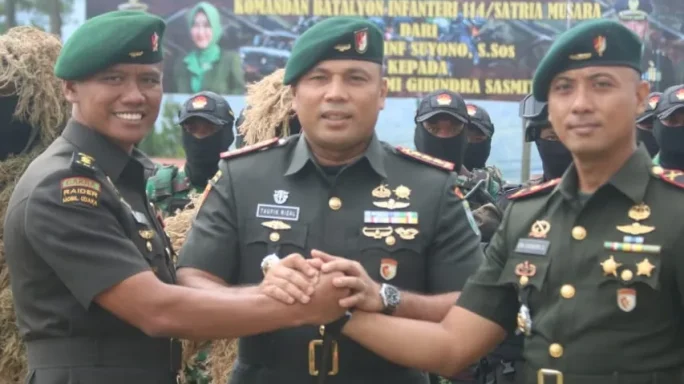 Danbrigif 25/Siwah Pimpin Sertijab Danyonif 114/Satria Musara