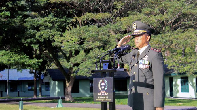 PERINGATI HARI PAHLAWAN NASIONAL TAHUN 2023 RINDAM ISKANDAR MUDA GELAR UPACARA BENDERA.