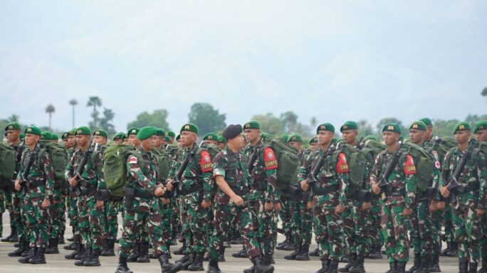Kasum TNI Lepas Keberangkatan Prajurit Satgas Yonif 116/GS ke wilayah Papua.