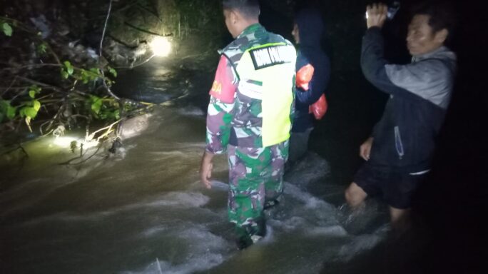Mayat Laki Laki Tak Dikenal Ditemukan di Sungai Kali Alas