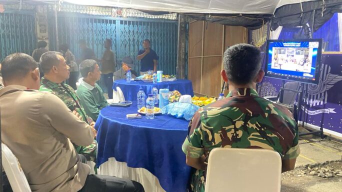 Pemantauan Stikamtibmas Malam Tahun Baru, Dandim 0103/Aceh Utara ikuti Zoom Meeting.