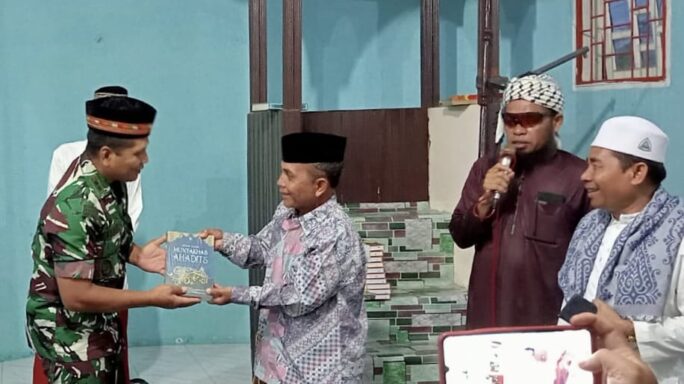 Dandim 0108/Agara Bersama Forkopimda Laksanakan Berjamaah Subuh Keliling (bersuling)