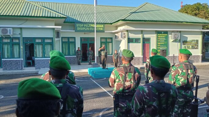 Melalui Podium Upacara, Kasdim 0105/Abar Mayor Inf Mazwar As’adi Riyanto Gaungkan Yel – Yel PRIMA