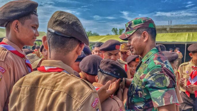 Dandim 0103/Aceh Utara Kunjungi Peserta Pramuka Dayah Tahfizul Qur’an Imam Safi’i.