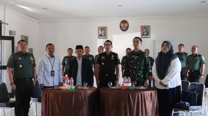 Secara Zoom Meeting Dengan Aster Kasad, Kodim 0106/Ateng Bersama Forkopimda, Menghadapi Dampak Perubahan Global