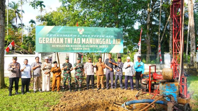 Mewujudkan Akses Air Bersih, Danrem 012/TU Resmikan Sumur Bor Program TNI AD Manunggal Air