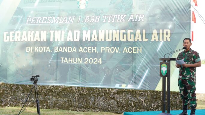 Pangdam IM mengikuti acara Launching Program TNI AD manunggal air secara Virtual tahun 2024.