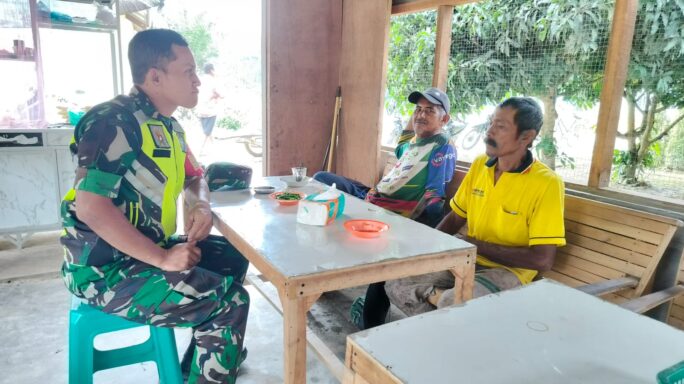 Terus Jaga Hubungan Baik, Babinsa Laksanakan Komsos Dengan Warga Binaan