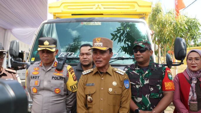 Dandim 0104/Atim dan Unsur Forkopimda Laksanakan Pelepasan Logistik Pemilu 2024 di Kota Langsa