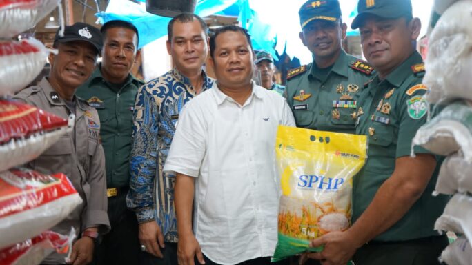Dandim 0103/Aceh Utara Bersama Muspika Laksanakan Sidak Operasi Pasar