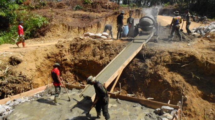 Plat Beton Sasaran Satu Program TMMD Terus Di Kebut