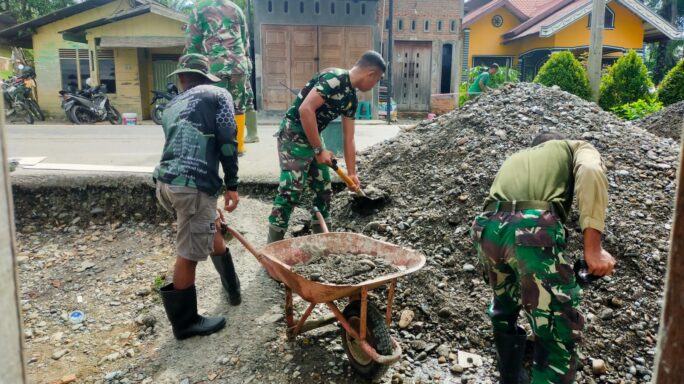 Arko Alat Angkut Andalan di Lokasi TMMD Reguler Ke 119 Kodim 0117/Aceh Tamiang.