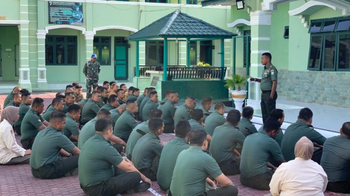 Jam Komandan, Dandim Imbau Anggota Jaga Kesehatan Di Bulan Ramadhan