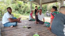 Babinsa Tripa Bangun Kedekatan dengan Masyarakat di Desa Panton Raya