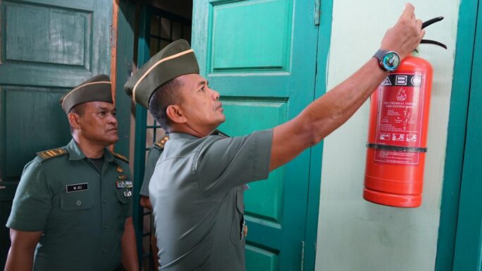 Dandim 0103/Aceh Utara Letkol Kav Makhyar Cek Keamanan Gudang Senjata dan Munisi