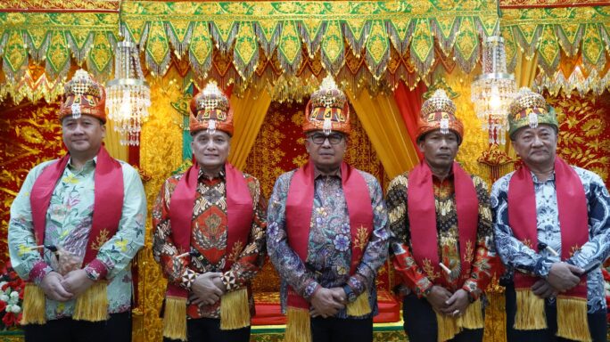 Pangdam IM beserta Forkopimda Aceh dipeusejuk oleh Walikota Lhokseumawe