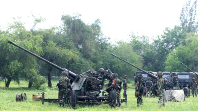 Prajurit Yonarhanud 5/CSBY Laksanakan Latihan Taktis Tingkat Satbak Dalam rangka melindungi Obvitnas