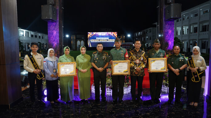 Koptu Ismail Terima Penghargaan Dari Panglima Kodam Iskandar Muda