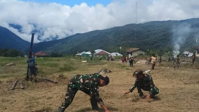 Satgas Yonif 116/Garda Samudra Melaksanakan Karya Bakti 