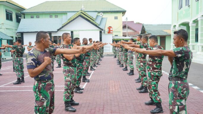 Asah Kemampuan Pertahanan Diri, Prajurit Kodim 0103/Aceh Utara Rutin Latihan Beladiri Taktis.