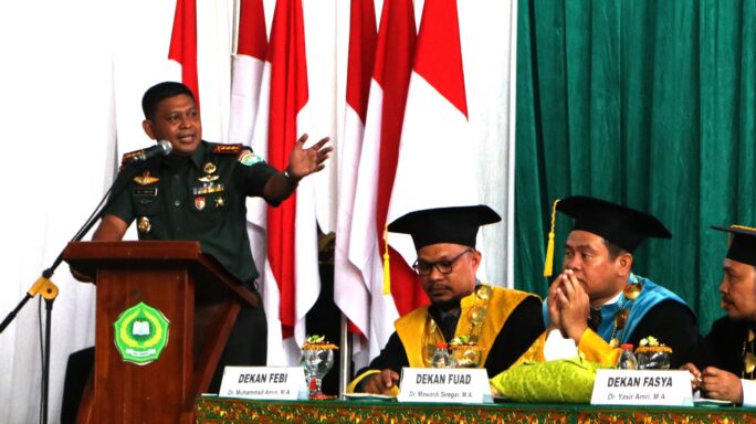 Danrem 011/Lilawangsa Beri Orasi Ilmiah pada Wisuda Sarjana dan Magister di IAIN Langsa