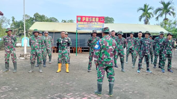 Jaga Kedisiplinan Dan Kebugaran Tubuh, Tim  Satgas TMMD Reguler Ke – 120 Kodim 0105/Abar Awali Kegiatan Dengan Apel Pagi Dan Senam Kerja