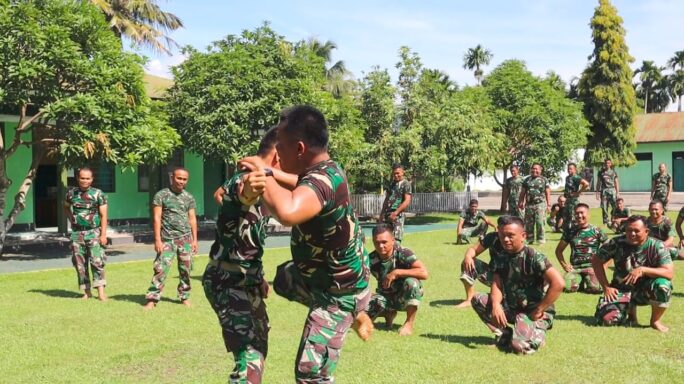 Terus Asah Kemampuan Prajurit Kodim 0108/Agara Permahir Beladiri Taktis.