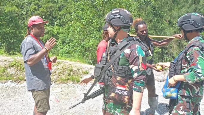 Pos Banti Satgas Yonif 116/Garda Samudra Laksanakan Komunikasi Sosial Rutin