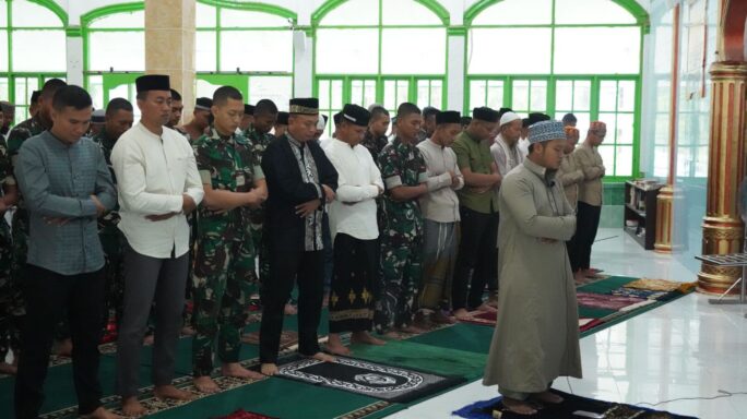 Korem 012/TU Gelar Sholat Idul Adha Tahun 1445 H/2024 M.