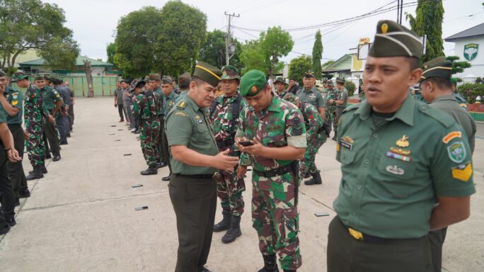 Berantas Judi Online, Korem Lilawangsa Razia Hp Ratusan Prajurit TNI