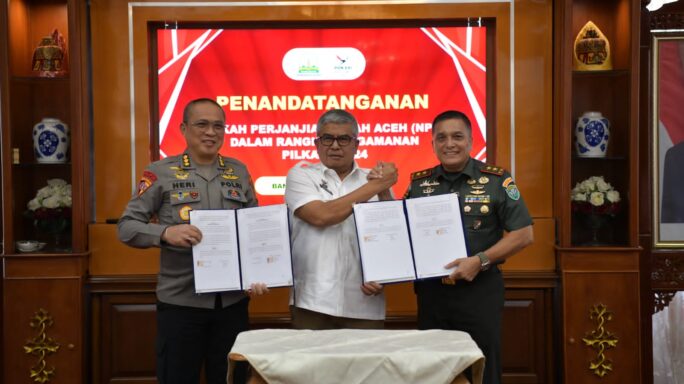 Penandatanganan Naskah Perjanjian Hibah Aceh (NPHA) dalam rangka pengamanan Pilkada 2024.