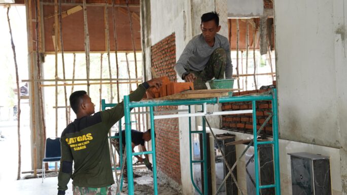 Kelanjutan Proses Perehapan Masjid Baiturrahim Hari Keempatbelas.