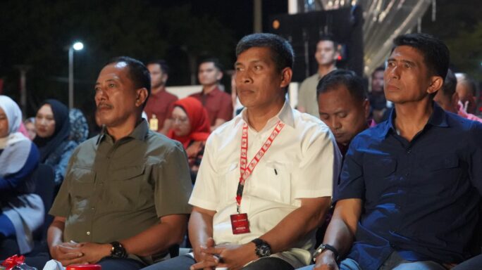 Kapoksahli Pangdam IM didampingi Ny Vri Eva Senmart Tonda hadiri Closing Ceremony Bhayangkara Fest 2024.