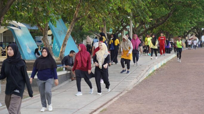 Pemanfaatan Lapangan Blang Padang untuk Kemaslahatan Masyarakat Aceh.