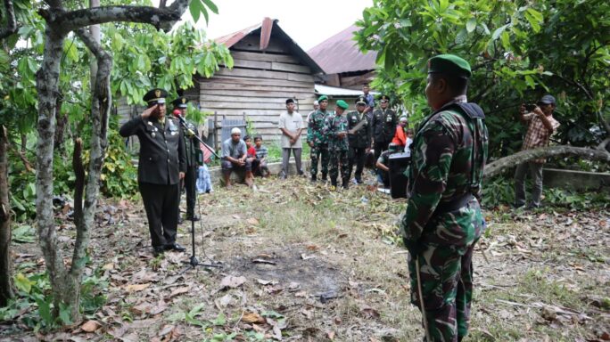 Pasilog Kodim 0108/Agara Pimpin Upacara Pemakaman Almarhum Kapten Purnawirawan Dimat Siti Aminah.