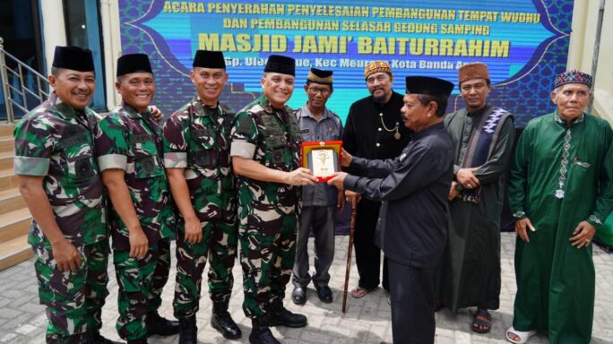 Pangdam IM Pimpin Acara Penyerahan Hasil Pembangunan Tempat Wudhu dan Selasar Masjid Jami’ Baiturrahim