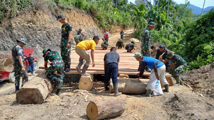 Dansatgas TMMD, Targetkan Akses Jembatan Satu Pekan Ke depan Akan Tersambung