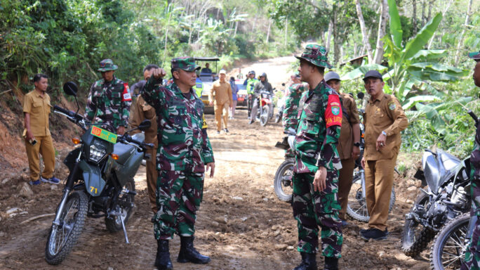 Tim Wasev Mabes TNI Kunjungi Lokasi TMMD ke-121 Kodim 0106/Ateng