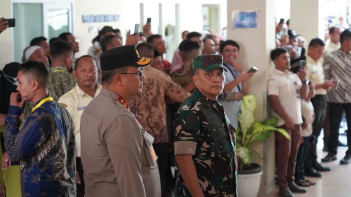 Pangdam IM Pastikan Kelancaran dan Keamananan Kunjungan Presiden RI Tinjau Fasilitas Kesehatan di RSUD dr. Zainoel Abidin Kota Banda Aceh.