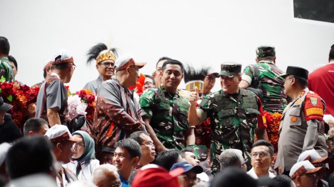 Pangdam Iskandar Muda Hadiri Pembukaan PON XXI Aceh-Sumut 2024 yang Diresmikan oleh Presiden Joko Widodo.